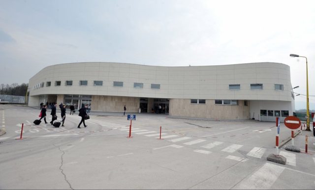 Tuzla_Airport-1