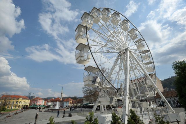 panoramski-tocak-tuzla05-scaled