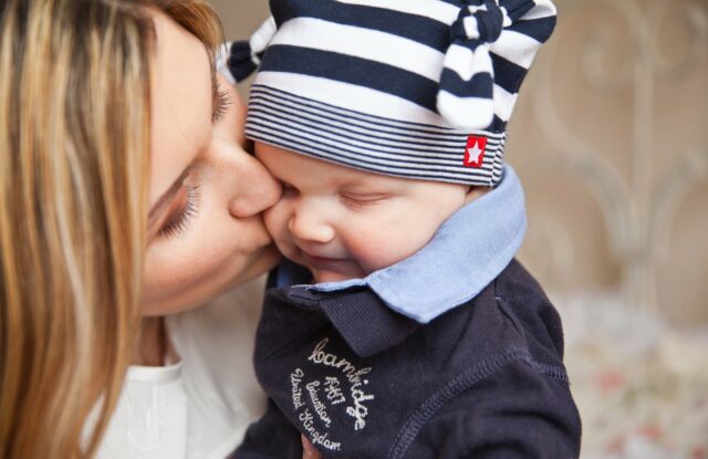 beba-mama-pomoc_5915b4e2e5e2c