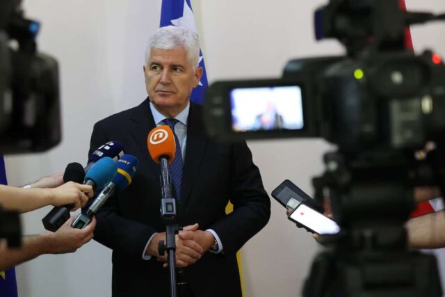 Dragan Covic foto Fena