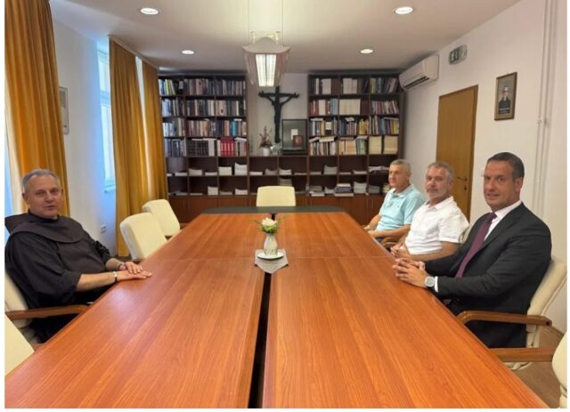 Screenshot_2025-06-25-15-53-22-201_com.android.chrome-edit