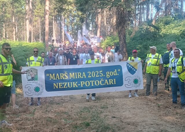 Screenshot_2025-07-08-13-22-38-615_com.miui.gallery-edit