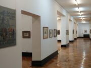 “Slana soba” večeras u Međunarodnoj galeriji portreta Tuzla