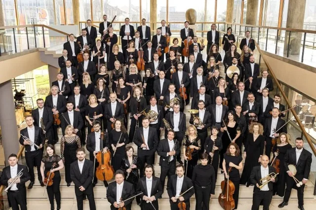 Zagrebacka-filharmonija-FOTO