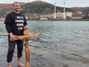 Sjećate li se hodočasnika Josipa Jelinića s Križem? Sada donosi pjesmu o pomirenju među narodima u BiH