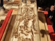 Posmrtni ostaci svetog Franje Asiškog prvi put izloženi javnosti