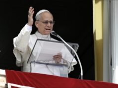 Papa poziva na prekid nasilja i dijalog usred sukoba na Bliskom istoku