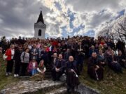 Održano I. korizmeno pokorničko hodočašće OFS-a Bosanskog područnog bratstva Kraljice Katarine na brdu Kalvarija kod Viteza