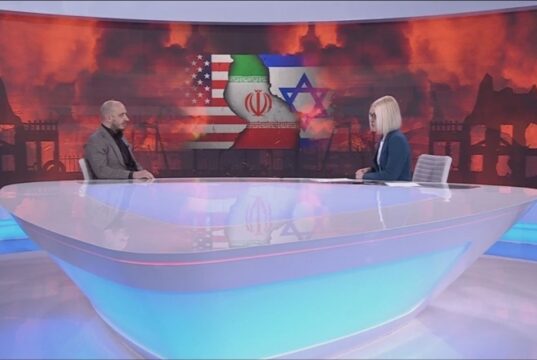 “Hamenei poslje Hameneija: Poruka prkosa, promjena režima nije izgledna.”