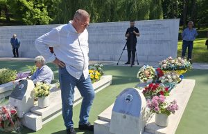 Dirljiva priča Dine Kalesića. Otac najmlađe žrtve Kapije prvi put na službenom obilježavanju
