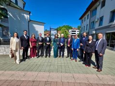 Bivši predsjednik Hrvatske Ivo Josipović i delegacije Samobora i Valpova na obilježavanju Dana Grada Gračanice