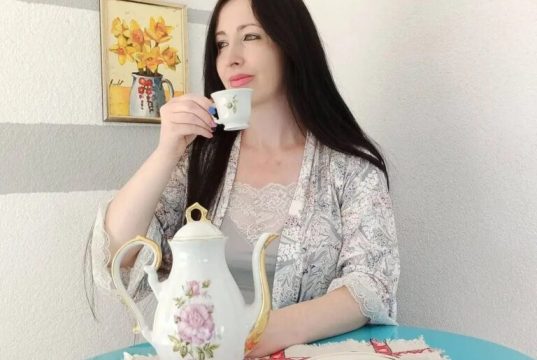 Kava s Ivonom. Iz nježne kronike mog djetinjstva